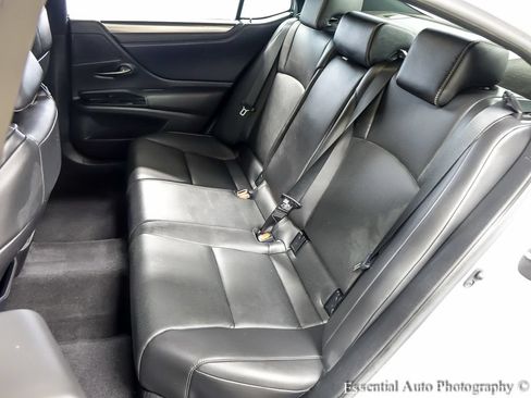 Used 2023 Lexus ES 350 F Sport w/ Accessory Package (Z2) FWD image 11