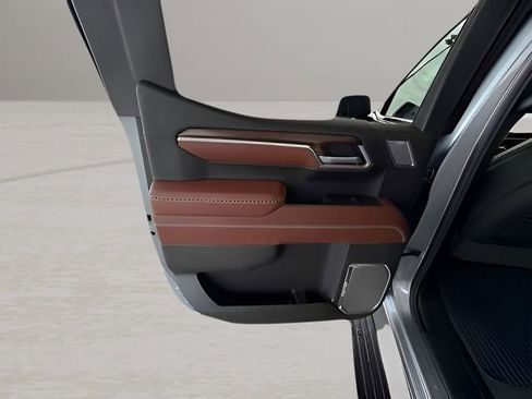 Used 2025 GMC Sierra 1500 Denali Ultimate image 31