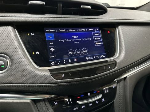 Certified 2023 Cadillac XT5 Premium Luxury image 11