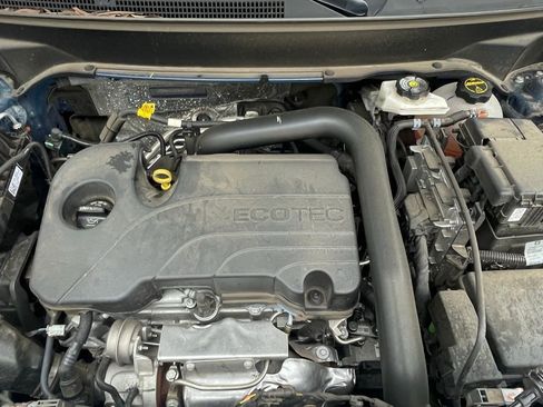 Used 2024 Chevrolet Equinox LS w/ LS Convenience Package image 33