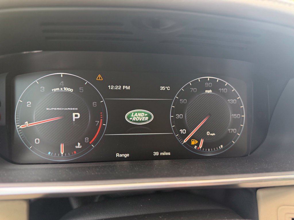 Used 2016 Land Rover Range Rover Supercharged AWD/4WD image 23