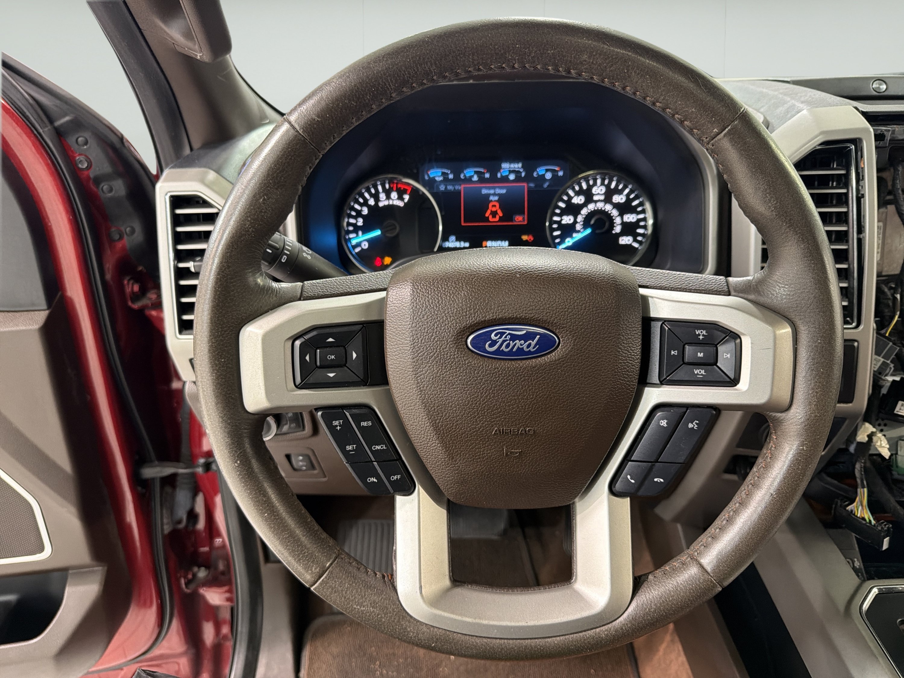 Used 2019 Ford F150 King Ranch w/ Equipment Group 601A Luxury AWD/4WD image 16