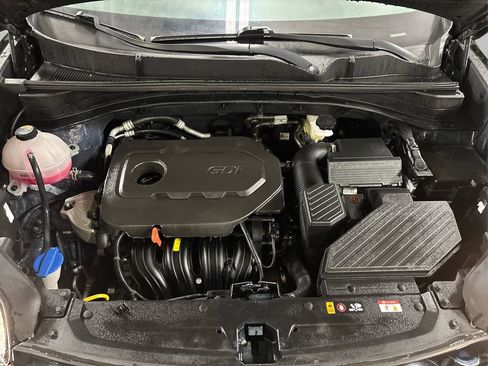 Used 2022 Kia Sportage LX image 13