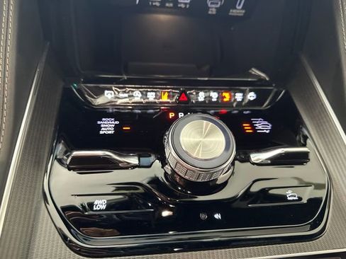 New 2024 Jeep Grand Wagoneer Series II w/ Quick Order Packagew 28T image 20