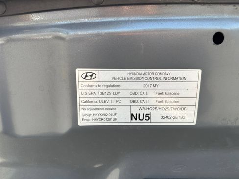 Used 2017 Hyundai Tucson SE w/ SE Popular Package 02 FWD image 26