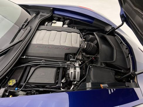 Used 2017 Chevrolet Corvette Grand Sport w/ Carbon Flash Badge Package RWD image 31