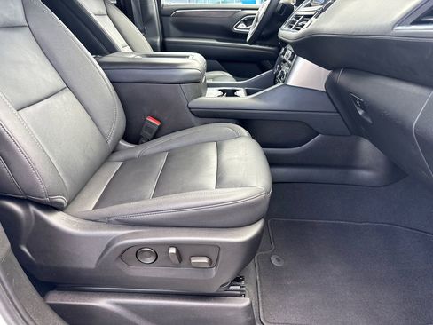 Used 2024 Chevrolet Tahoe LT image 14