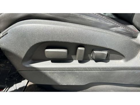 Certified 2011 Chevrolet Equinox LTZ AWD/4WD image 25
