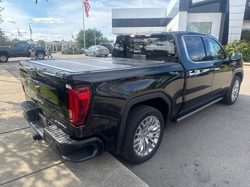 Used 2019 GMC Sierra 1500 Denali w/ Denali Ultimate Package AWD/4WD image 3