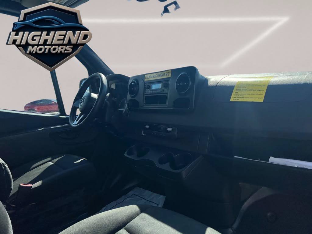 Used 2019 Mercedes-Benz Sprinter 144 image 16
