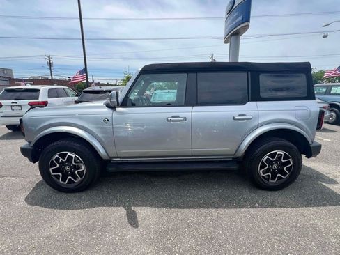 Used 2023 Ford Bronco Outer Banks AWD/4WD image 9