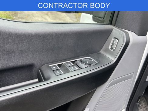 New 2025 Ford F550 4x4 Crew Cab image 11