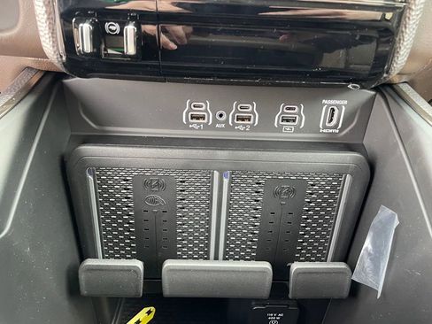 New 2026 RAM 1500 Limited image 16