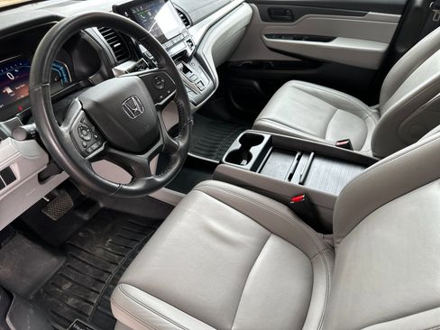 Used 2023 Honda Odyssey EX-L image 10