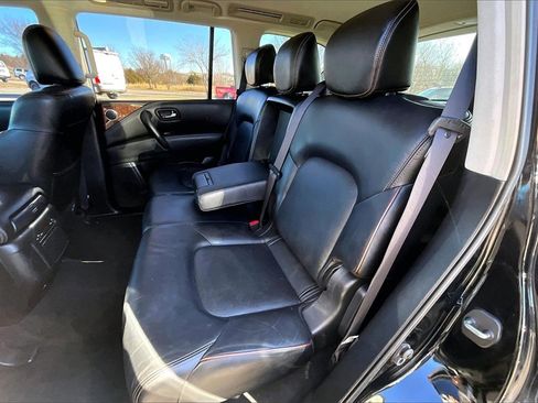 Used 2017 Nissan Armada SL image 22