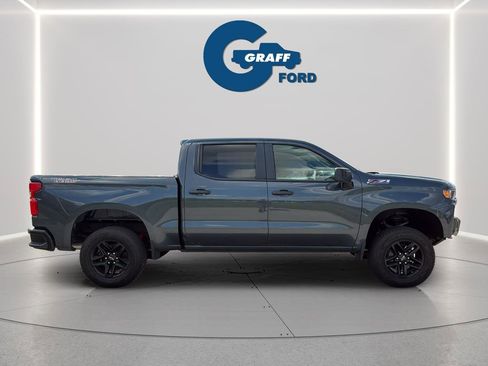 Used 2021 Chevrolet Silverado 1500 Custom Trail Boss w/ Safety Confidence Package AWD/4WD image 6