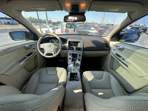 Used 2012 Volvo XC60 T6 AWD/4WD image 2