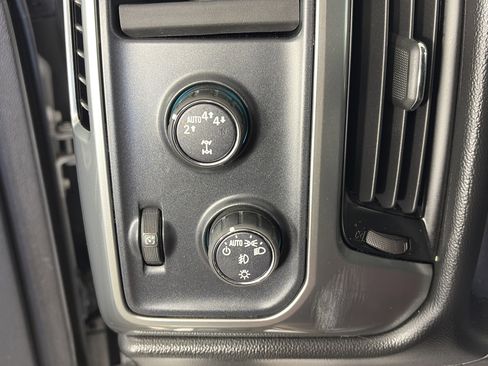 Used 2017 Chevrolet Silverado 1500 LT w/ All Star Edition image 24