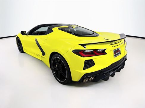 Used 2022 Chevrolet Corvette Stingray Preferred Cpe w/ Z51 Performance Package image 9