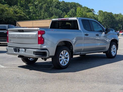 Used 2024 Chevrolet Silverado 1500 Custom AWD/4WD image 8