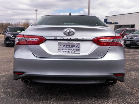 Used 2018 Toyota Camry XLE w/ Driver Assist Package image 10