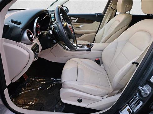 Used 2018 Mercedes-Benz GLC 300 image 16