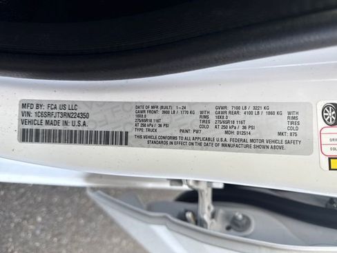 Used 2024 RAM 1500 Laramie image 16