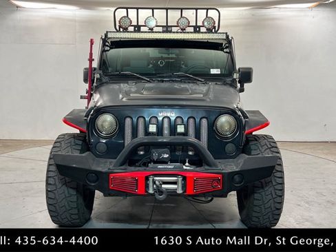 Used 2008 Jeep Wrangler Unlimited Rubicon w/ Dual Top Group AWD/4WD image 8
