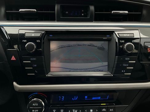 Used 2016 Toyota Corolla LE image 26