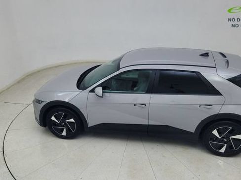 Used 2025 Hyundai Ioniq 5 SE RWD image 77