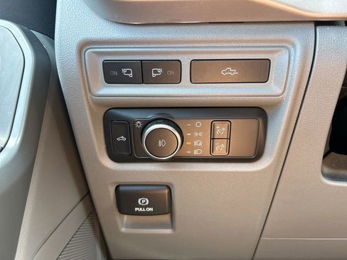 Used 2022 Ford F150 XLT w/ Equipment Group 302A High image 22