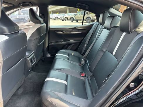 Used 2025 Toyota Camry SE FWD image 26