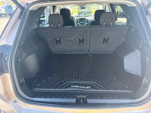 Used 2019 Chevrolet Equinox LT FWD image 22