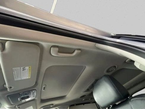 Used 2021 Kia Telluride SX image 16