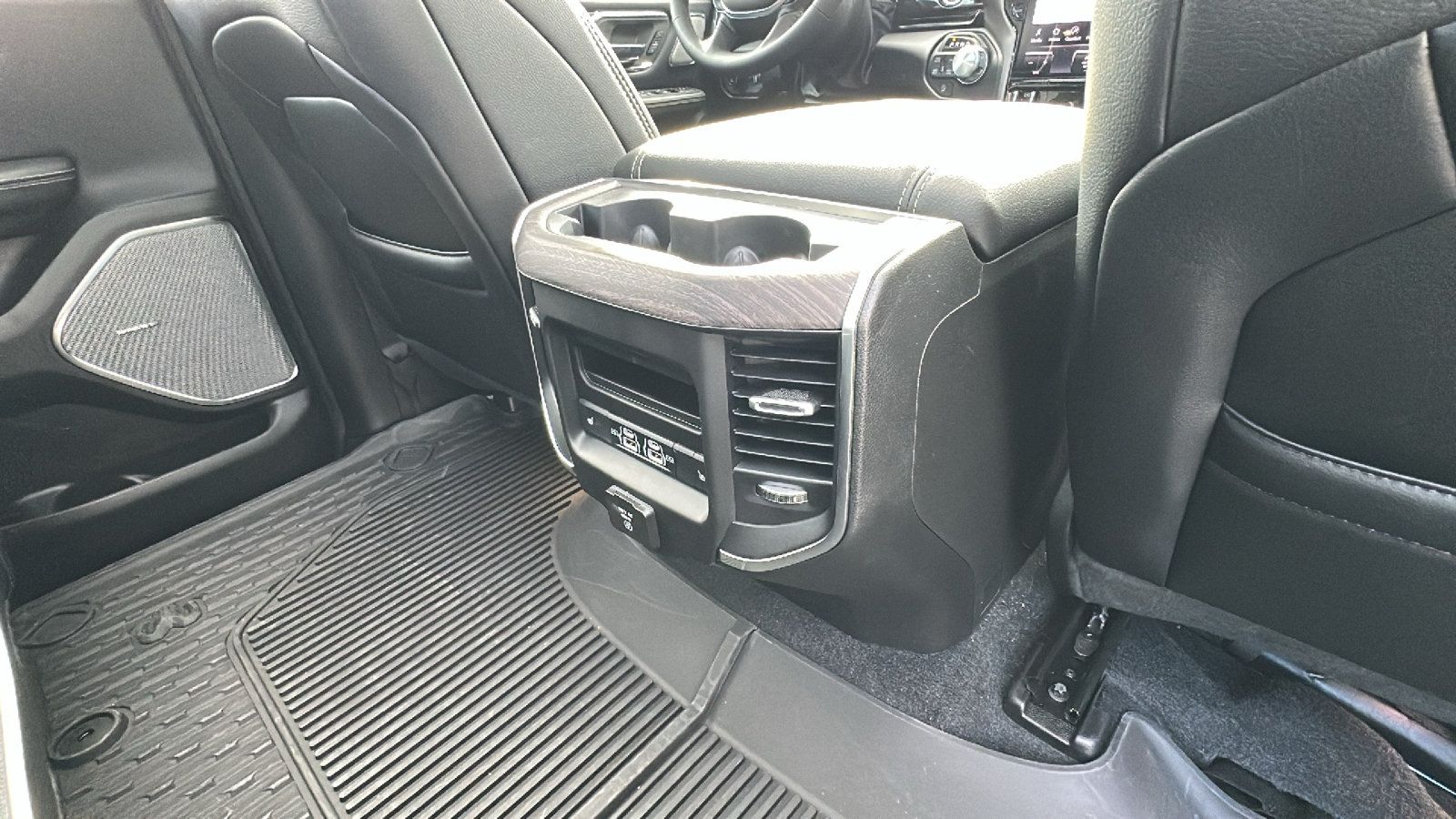 Used 2026 RAM 1500 Laramie w/ Night Edition AWD/4WD image 28