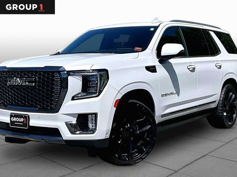 Used 2023 GMC Yukon Denali Ultimate AWD/4WD image 1