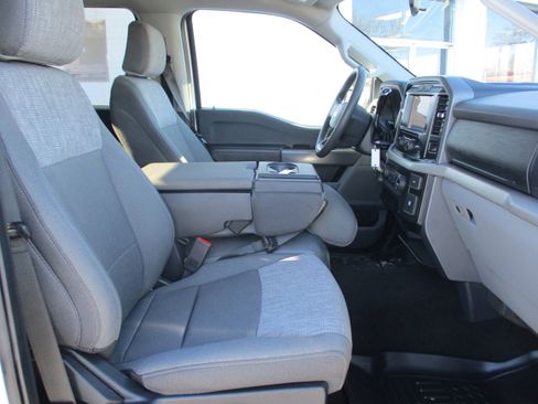 Used 2022 Ford F150 XLT image 29