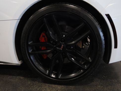 Used 2016 Chevrolet Corvette Stingray Coupe w/ 2LT Preferred Equipment Group RWD image 13