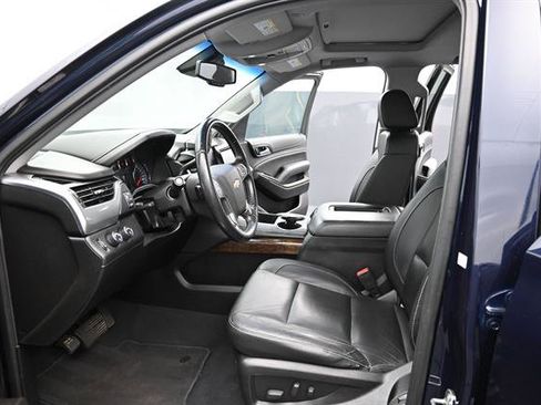 Used 2020 Chevrolet Tahoe LT AWD/4WD image 14