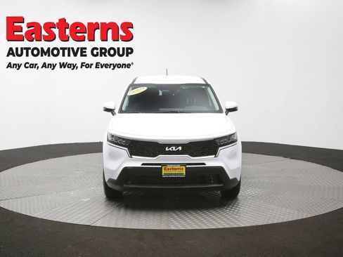 Used 2023 Kia Sorento LX FWD image 48