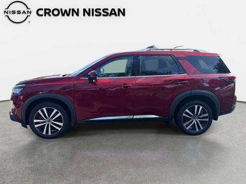 Certified 2023 Nissan Pathfinder Platinum AWD/4WD image 4