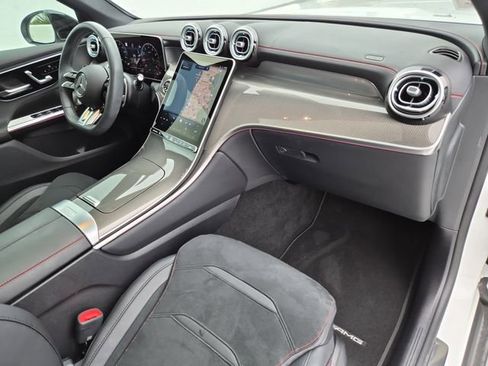 Used 2025 Mercedes-Benz GLC 43 AMG GLC 43 AMG 4D Sport Utility image 20