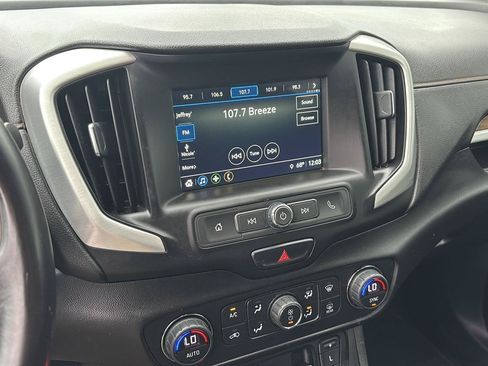 Used 2018 GMC Terrain SLE w/ Driver Convenience Package FWD image 26