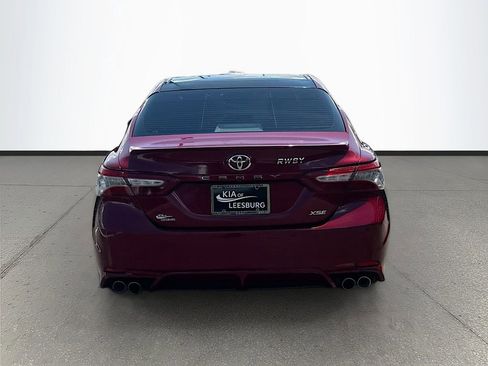 Used 2018 Toyota Camry XSE FWD image 6