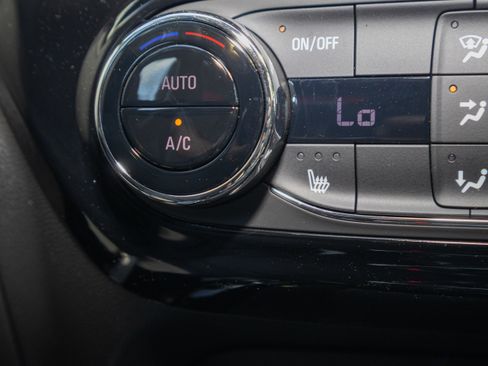 New 2026 Chevrolet Trax ACTIV w/ Driver Confidence Package FWD image 18