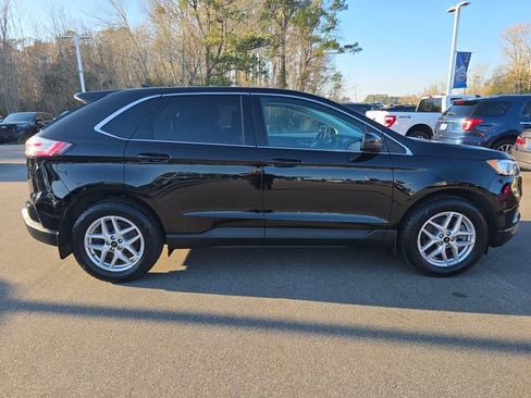 Used 2024 Ford Edge SEL w/ Convenience Package image 6