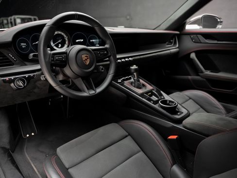 Used 2024 Porsche 911 GT3 image 2