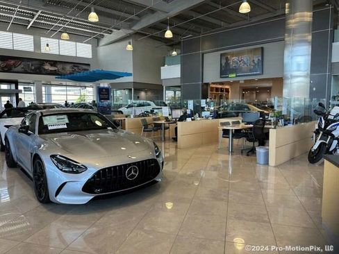 Certified 2022 Mercedes-Benz GLE 350 4MATIC image 7