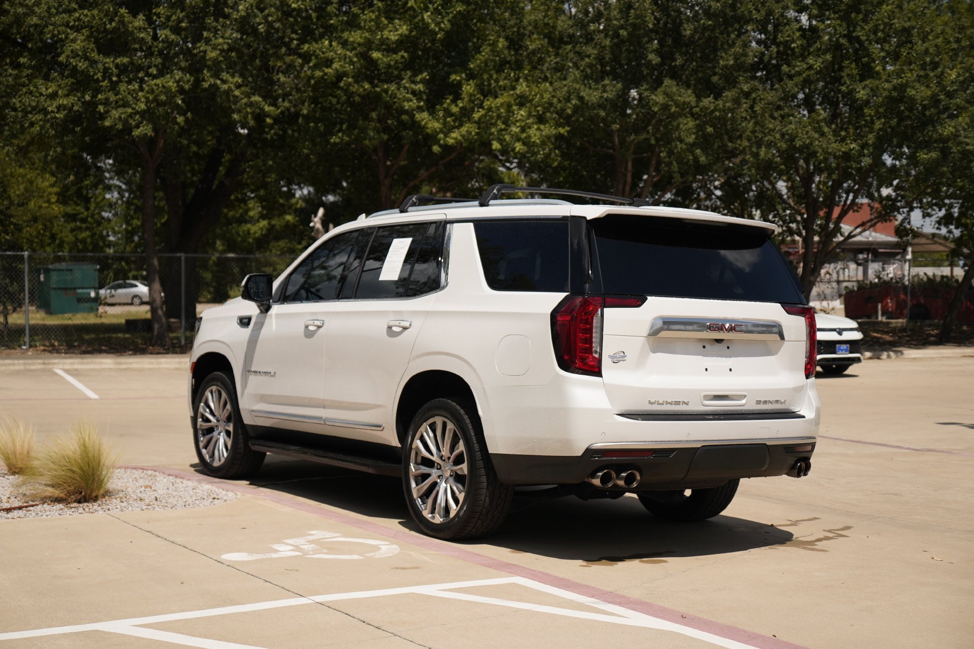 Used 2023 GMC Yukon Denali w/ Max Trailering Package AWD/4WD image 6