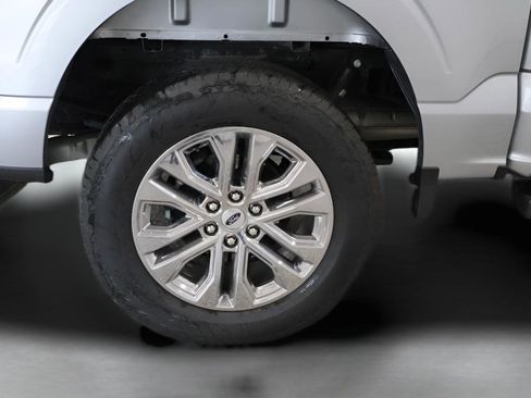 Used 2025 Ford F150 Lariat AWD/4WD image 36